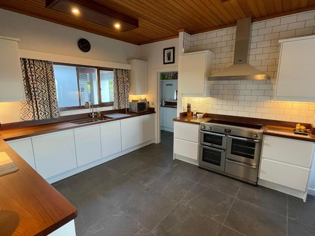 Castlepoint Villa Strangford Bagian luar foto